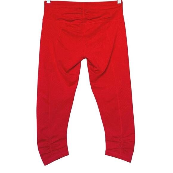 Prana Red Crop Capri Misty Ruched Leggings Pants Womens M Yoga Gym EUC - Picture 4 of 11